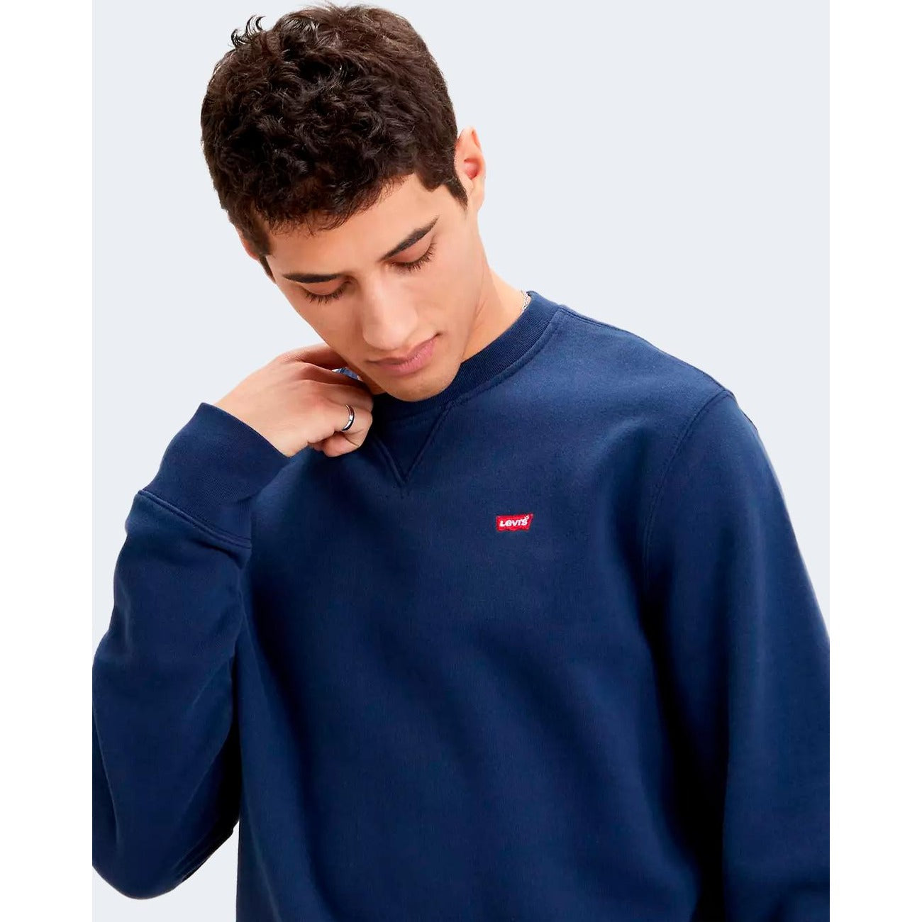Men's blue Levi's sweatshirt
